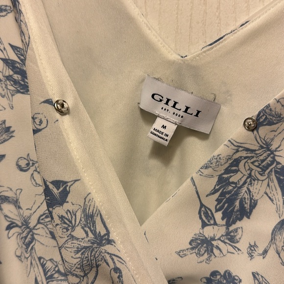 Gilli Millie Peplum Cami - Picture 6 of 6